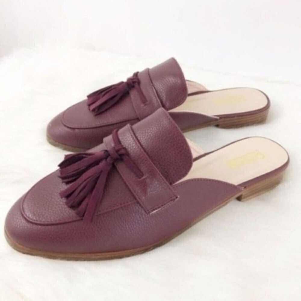 CATHERINE MALANDRINO Tassler Slip-On Loafer - Picture 5 of 8
